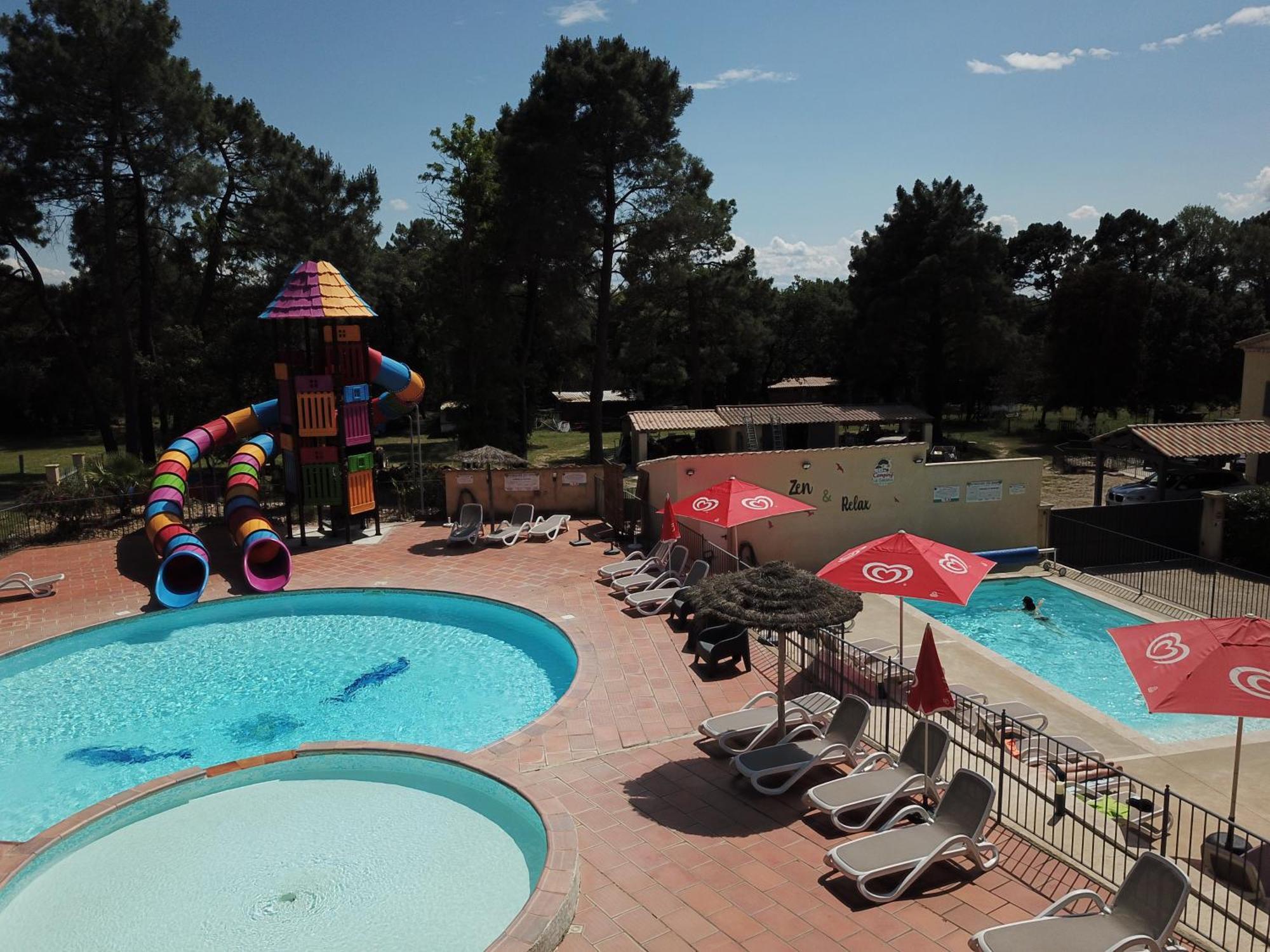 Camping La Simioune En Provence Bollene Exterior photo